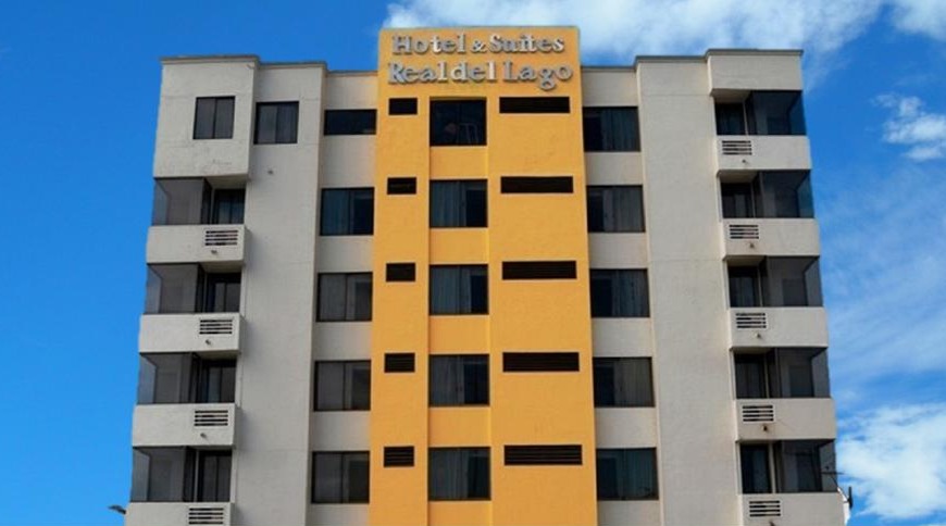 Hotel 9